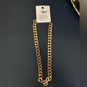 Gold Chunky Chain Necklace, NWT.